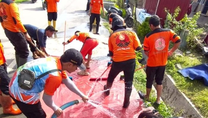 Takwin, “Mandi Lumpur” dari Sumatera ke Donggala