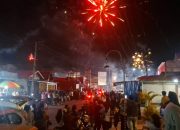Tugu Mercuri Parigi Jadi Pusat Keramaian Sambut Tahun Baru 2026