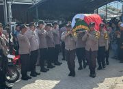 Polres Parigi Moutong Gelar Upacara Kedinasan Pemberangkatan Jenazah Kapolsek Ampibabo