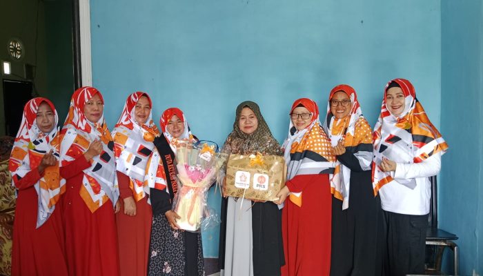 Tokoh Perempuan dan Aktivis Aisyiyah Puji Kekompakan Perempuan PKS Parigi Moutong
