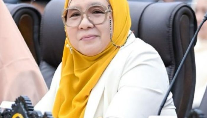 Hardiknas, Bunda Wiwik Ajak Perkuat Kolaborasi Pendidikan