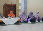 Bunda Wiwik Ajak Bangun Keluarga Berbasis Dakwah