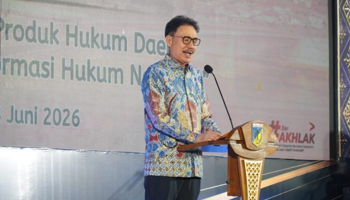 Yus Mangun Dorong Penguatan Produk Hukum Daerah pada Rakor Regional Sulawesi