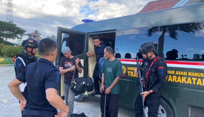 Brimob Polda Sulteng Amankan Pemindahan Dua Warga Binaan dari Tolitoli ke Buol