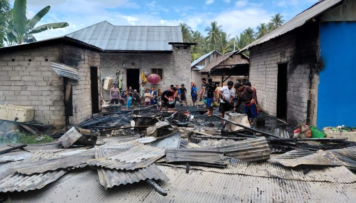 Diduga Korsleting Listrik, Rumah Petani di Bilalea Taopa Hangus Terbakar