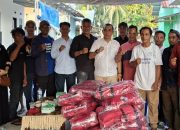 DPRD Parigi Moutong Salurkan Jaket Pelampung Nelayan