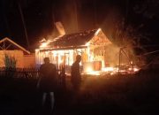 Rumah Jaga Irigasi di Bolano Lambunu Terbakar
