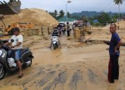 Normalisasi Sungai Air Panas Libatkan 19 Alat Berat