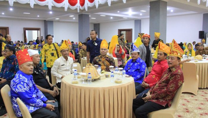 Wabup Abdul Sahid Dorong Adat Tetap Berjaya di Sulteng