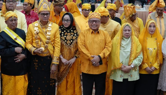 Ketua DPRD Sulteng Sebut Adat Jadi Pilar Pembangunan