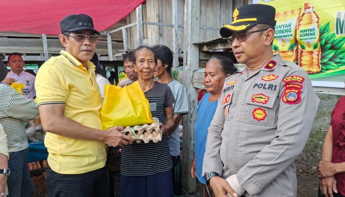 Pemkab Parigi Moutong Salurkan Bantuan untuk 95 KK