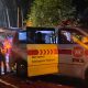 Takwin Antar Jenazah Warga, Ambulans Lewati Jalan Sempit dan Gelap Menuju Rumah Duka