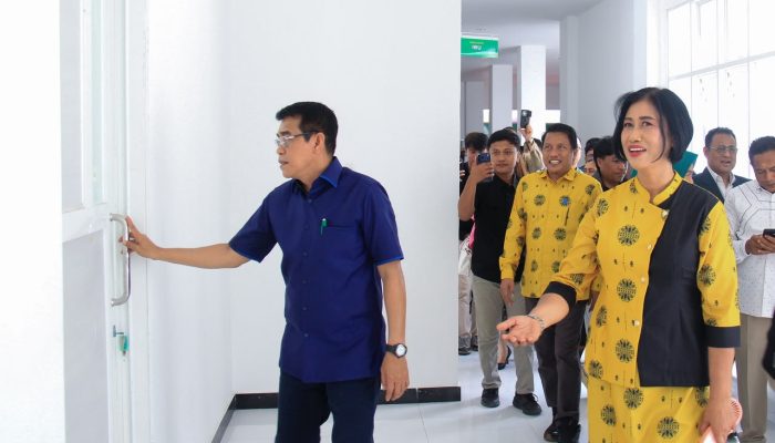 Bupati Erwin Burase Resmikan Puskesmas Torue dan Laboratorium Kesehatan