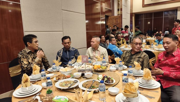 Bupati Erwin Burase Hadiri Malam Pisah Sambut Kapolda Sulteng